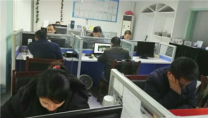 晗光戰(zhàn)士春節(jié)前夕激情奮戰(zhàn)，促項目完美收官